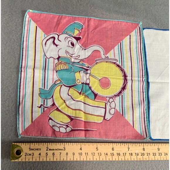 Vintage Handkerchief Lot - Elephant Duck Embroidered Designs - 7" to 10" - Picture 3 of 8